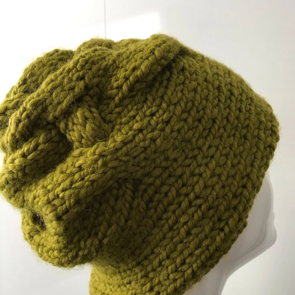 NEW Handmade Oversize Chunky Wool Hat, Criss-Cross Cable Crown
